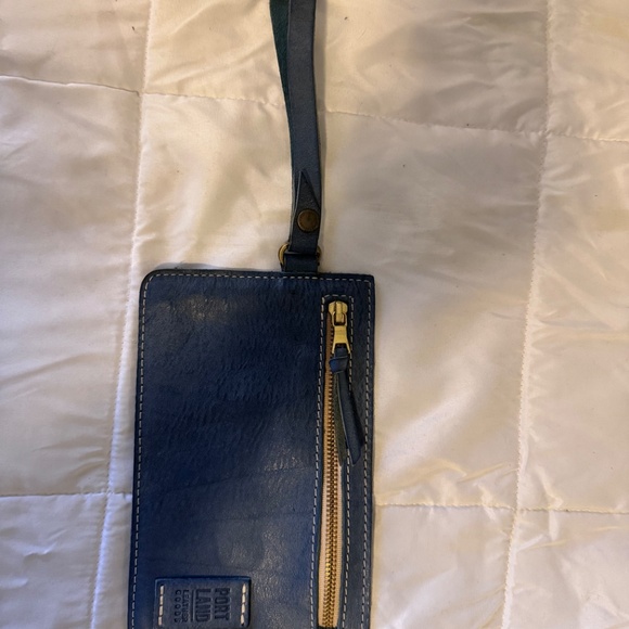 Portland Leather Adriana - Picture 2 of 2